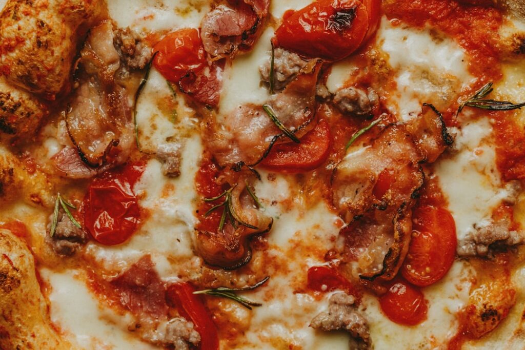 a-pizza-with-tomatoes-and-cheese-jcobt0-lwkc